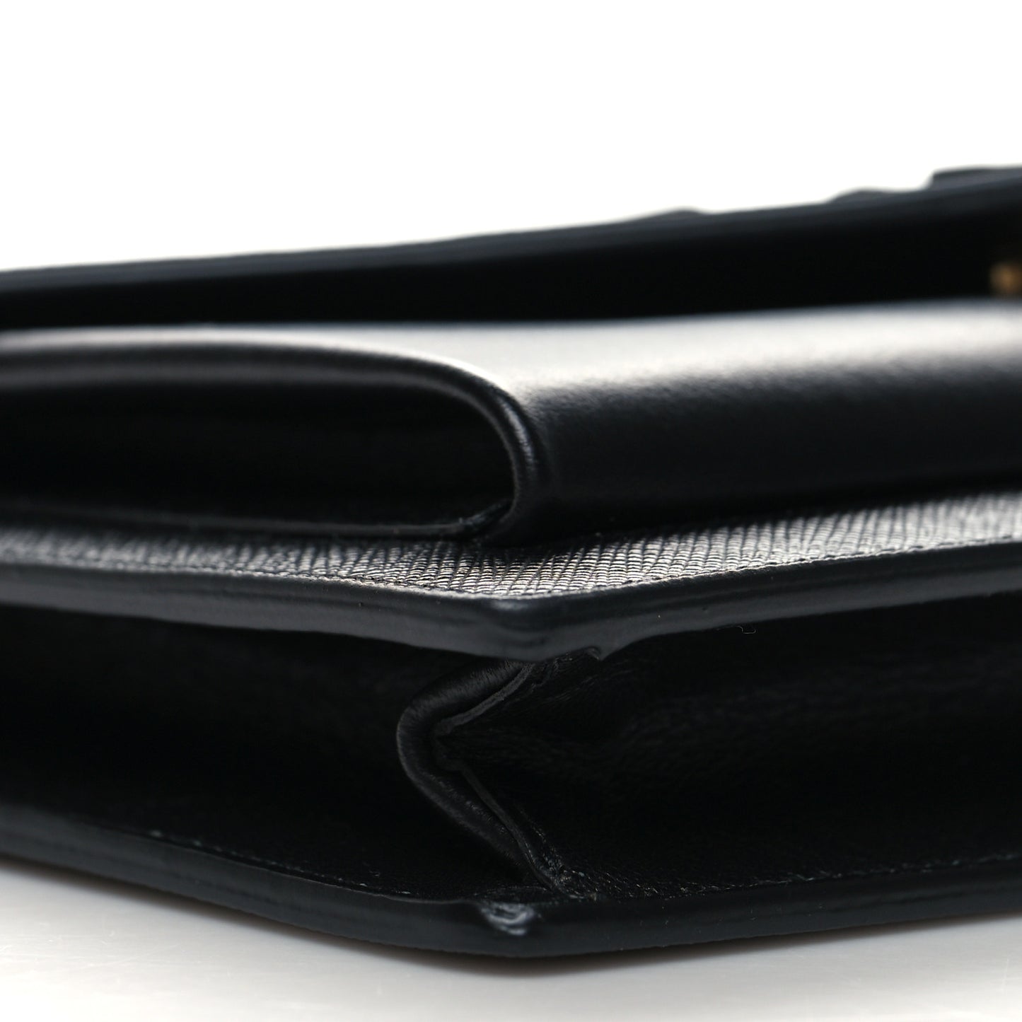 City Calfskin Saffiano Envelope Flap With Chain Black