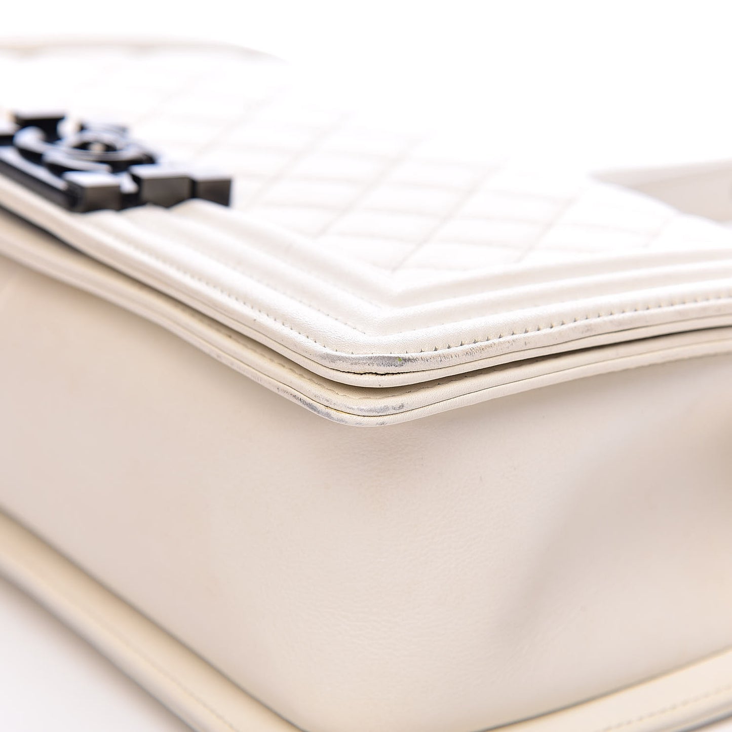 Calfskin Quilted Medium Boy Flap White