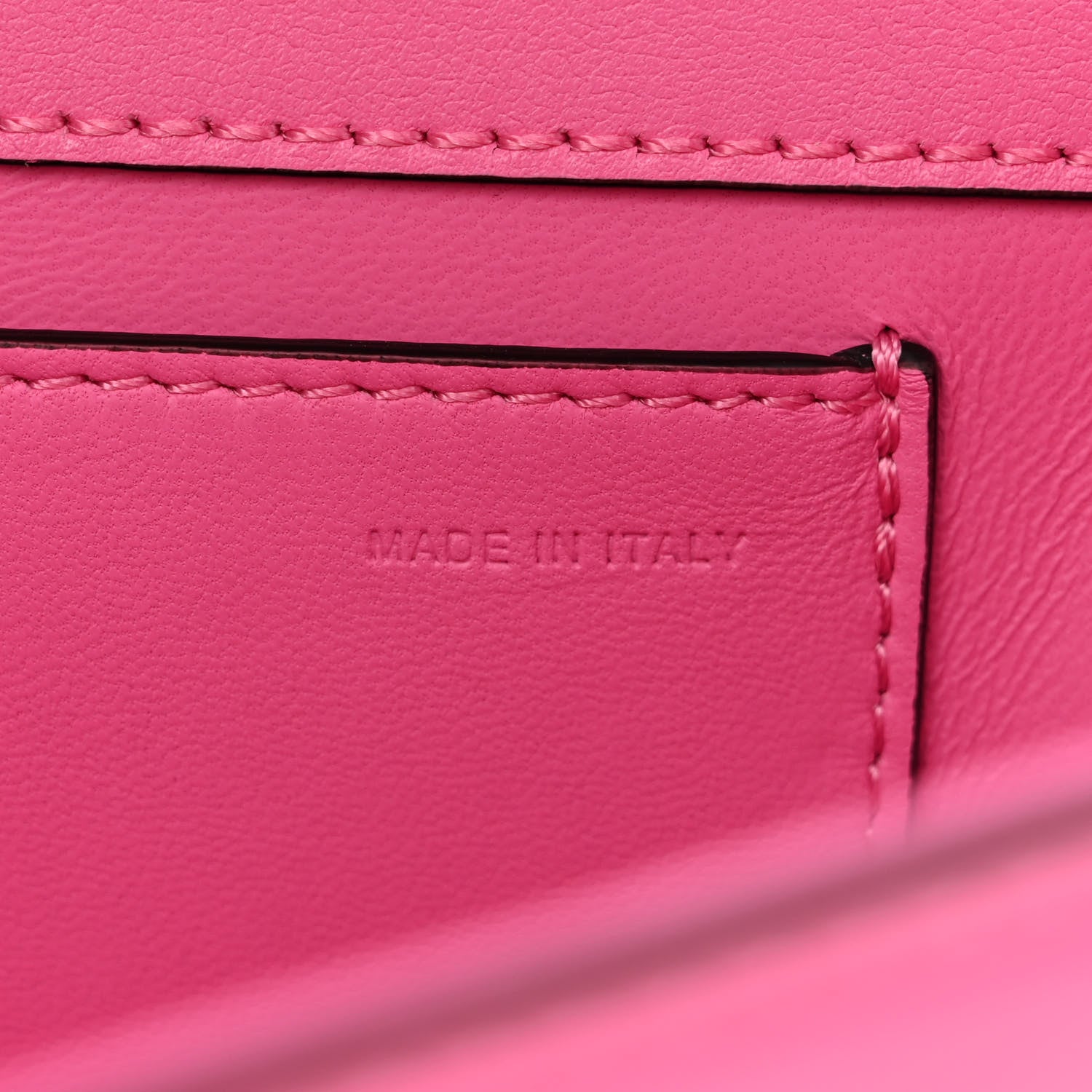 Valentino Garavani Calfskin Vlogo Loco Shoulder Bag Feminine Pink 7 of 10