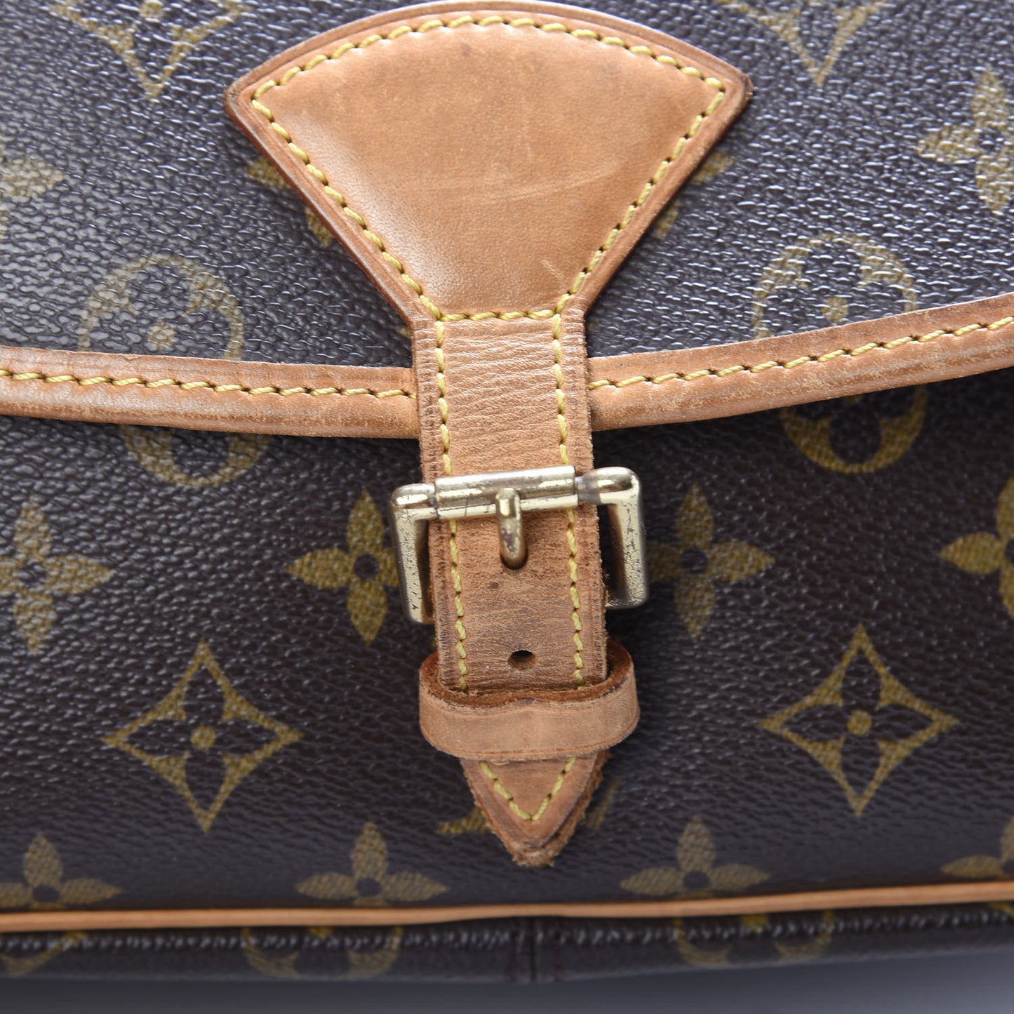 Monogram Sologne