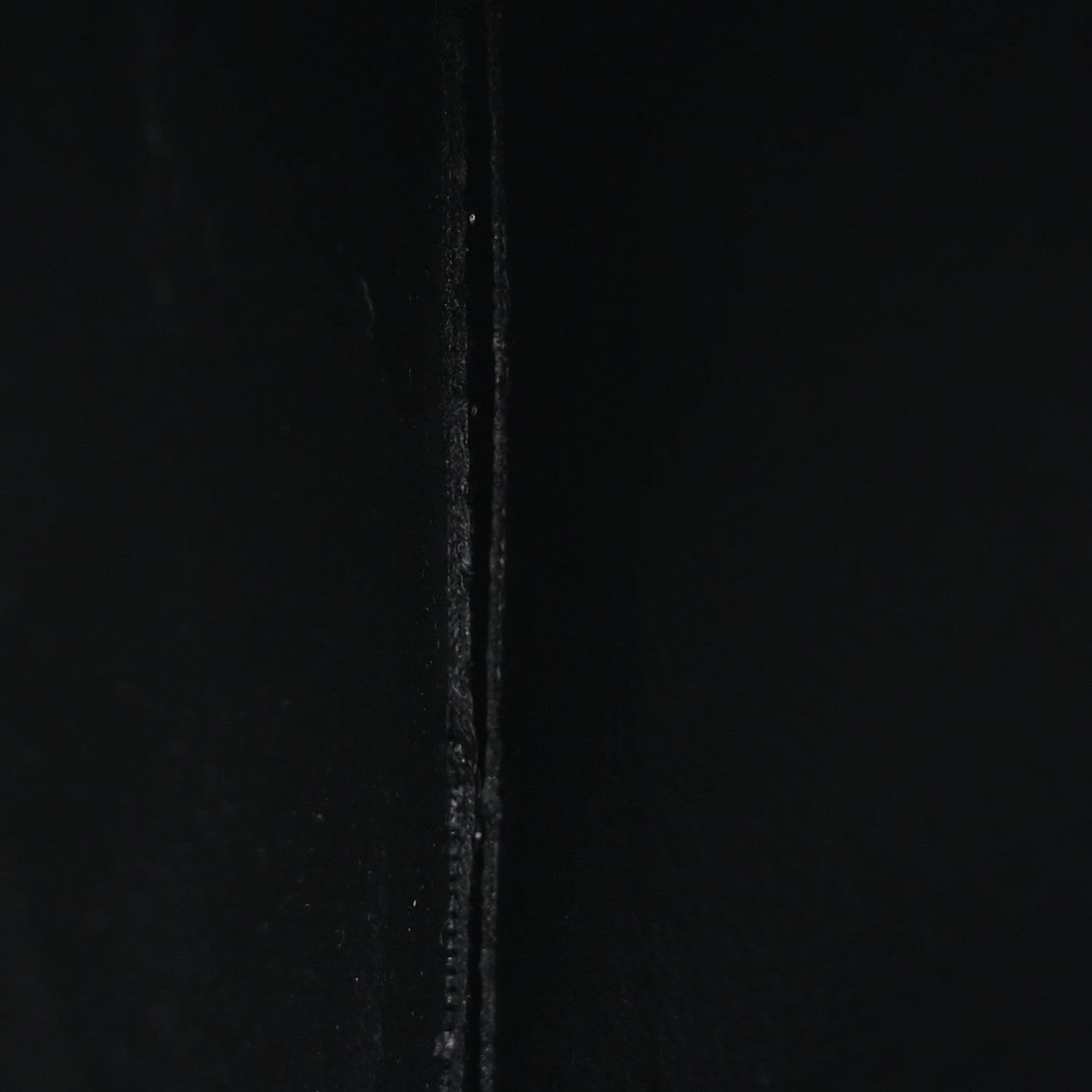 Saint Laurent Grain De Poudre Matelasse Chevron Monogram Credit Card Case Black 5 of 10