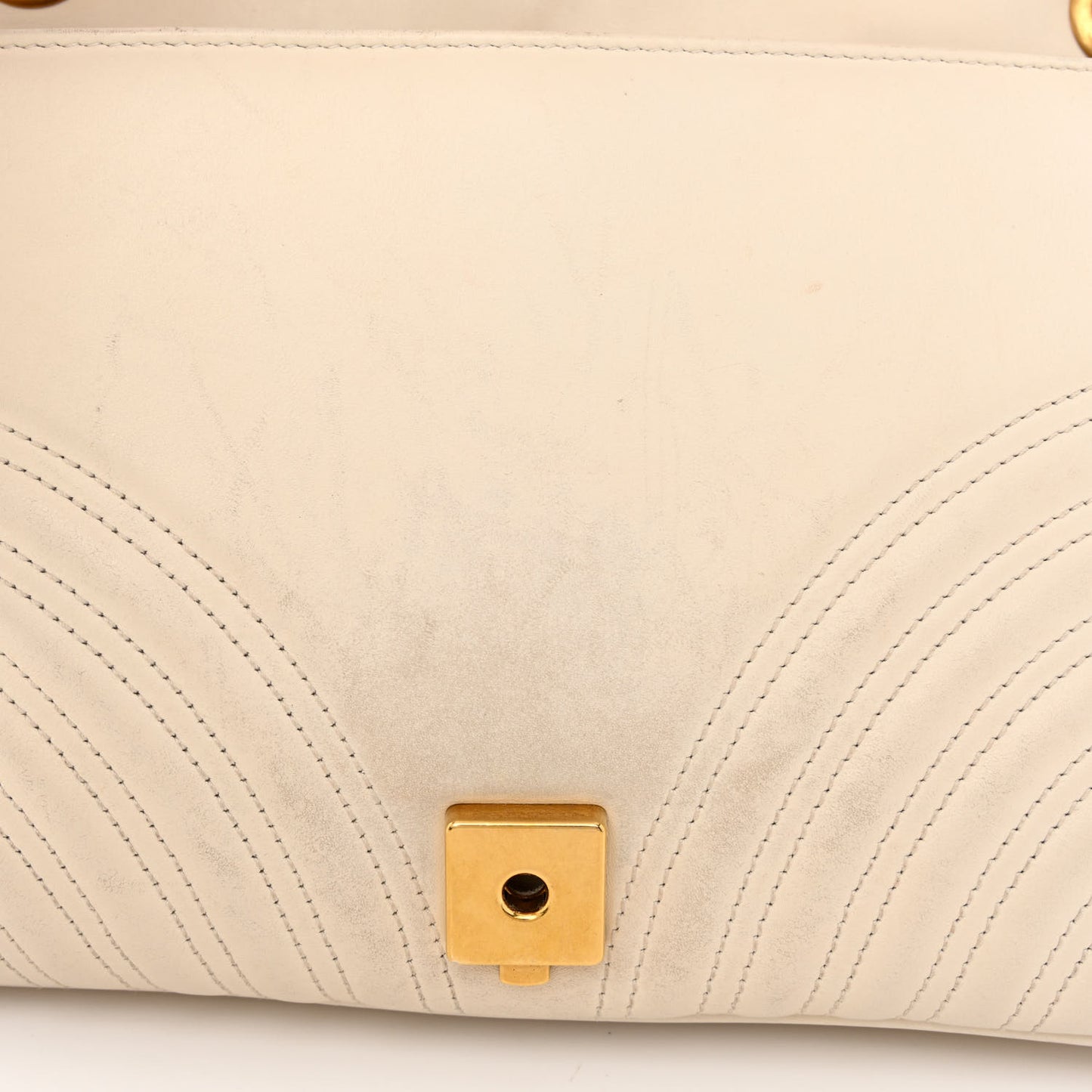 Calfskin Matelasse Medium GG Marmont Shoulder Bag White