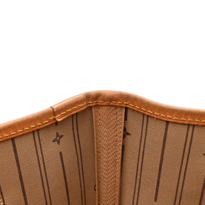 Louis Vuitton Monogram Neverfull MM 10 of 17