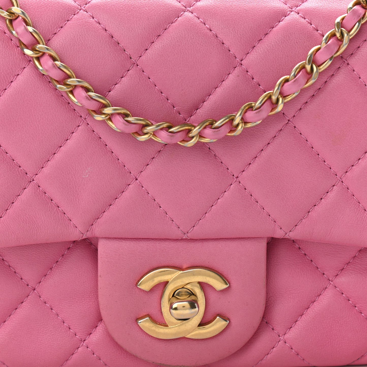 Lambskin Quilted Mini Pearl Crush Flap Pink