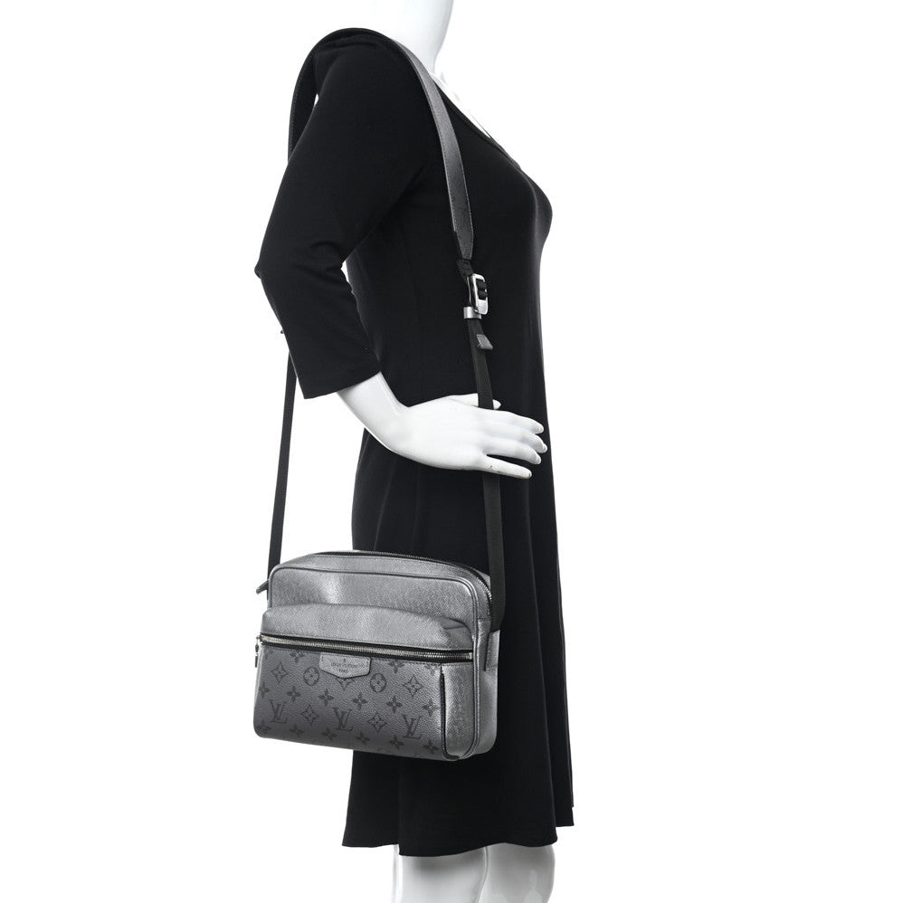 Taigarama Outdoor Messenger Gunmetal