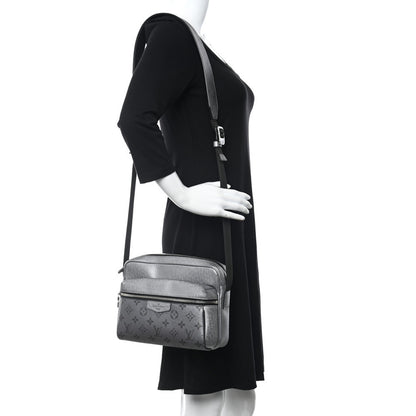 Louis Vuitton Taigarama Outdoor Messenger Gunmetal 2 of 9