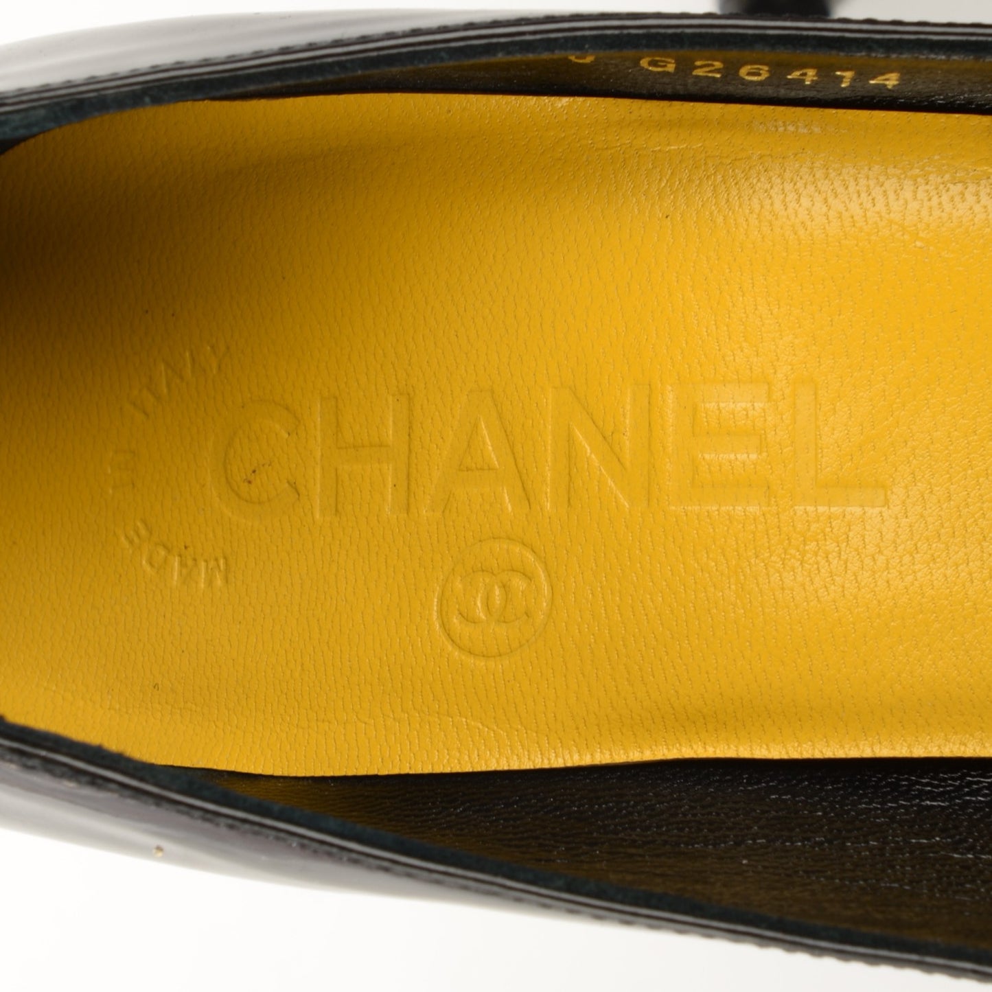 Patent Cut Out CC Pumps 38.5 Black Yellow