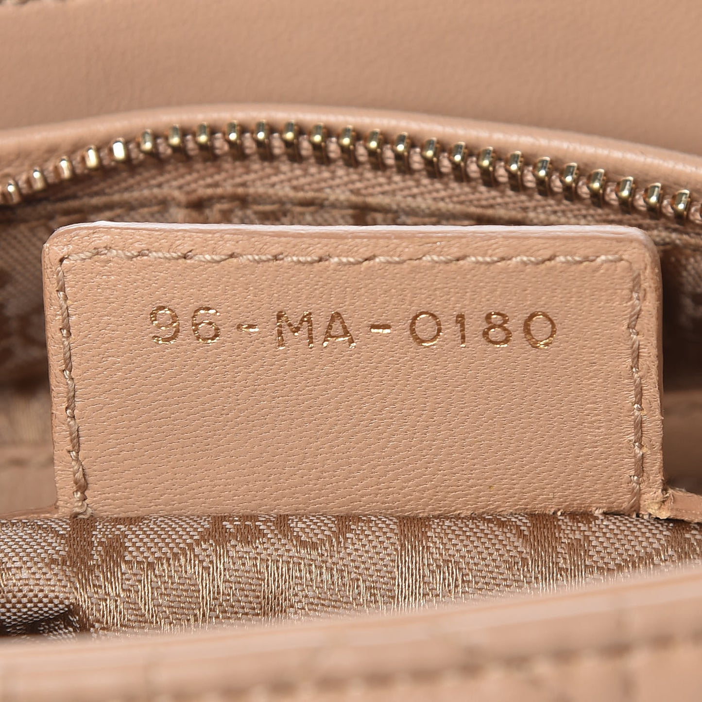 Lambskin Cannage Medium Lady Dior Beige
