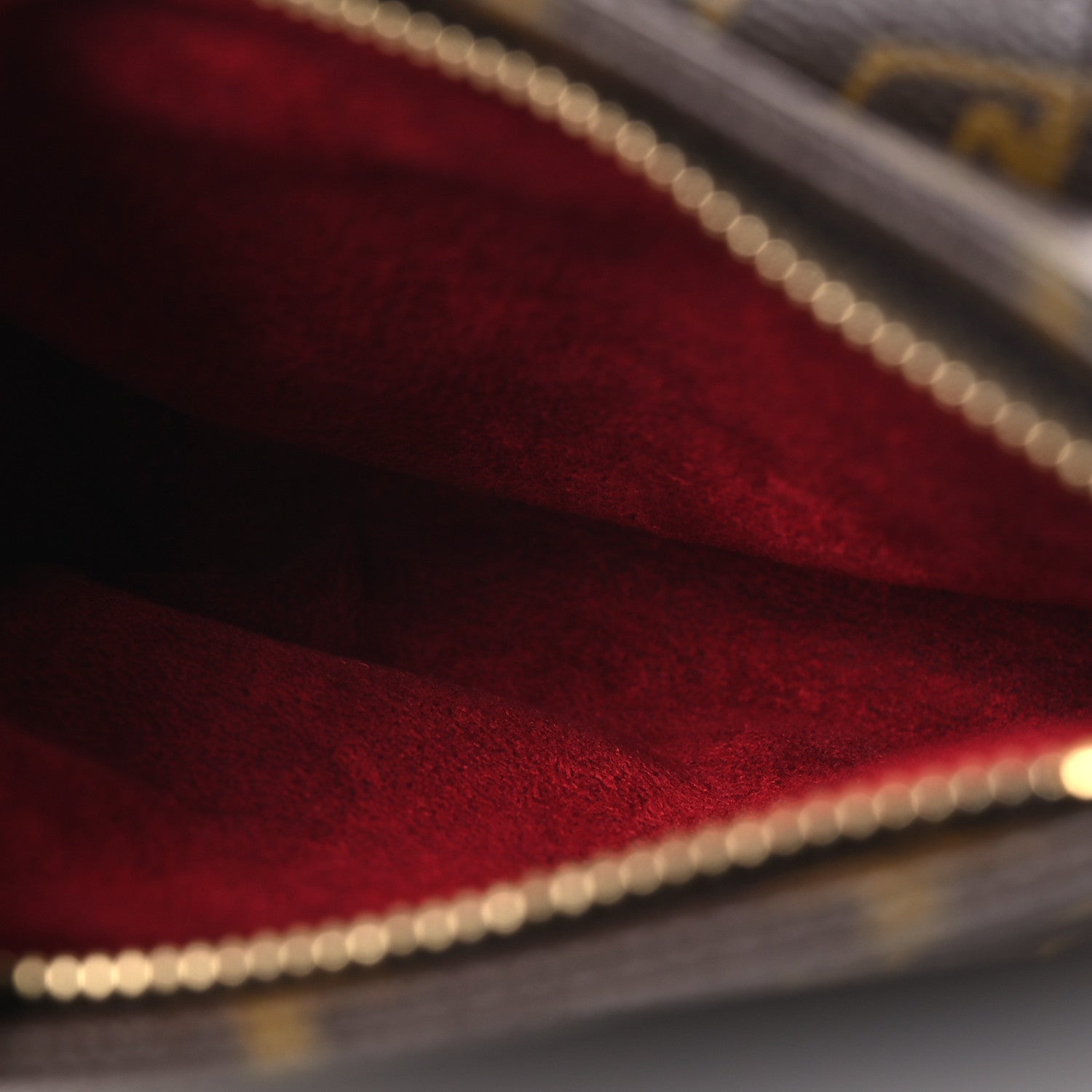 Louis Vuitton Monogram Partition Wristlet 5 of 7