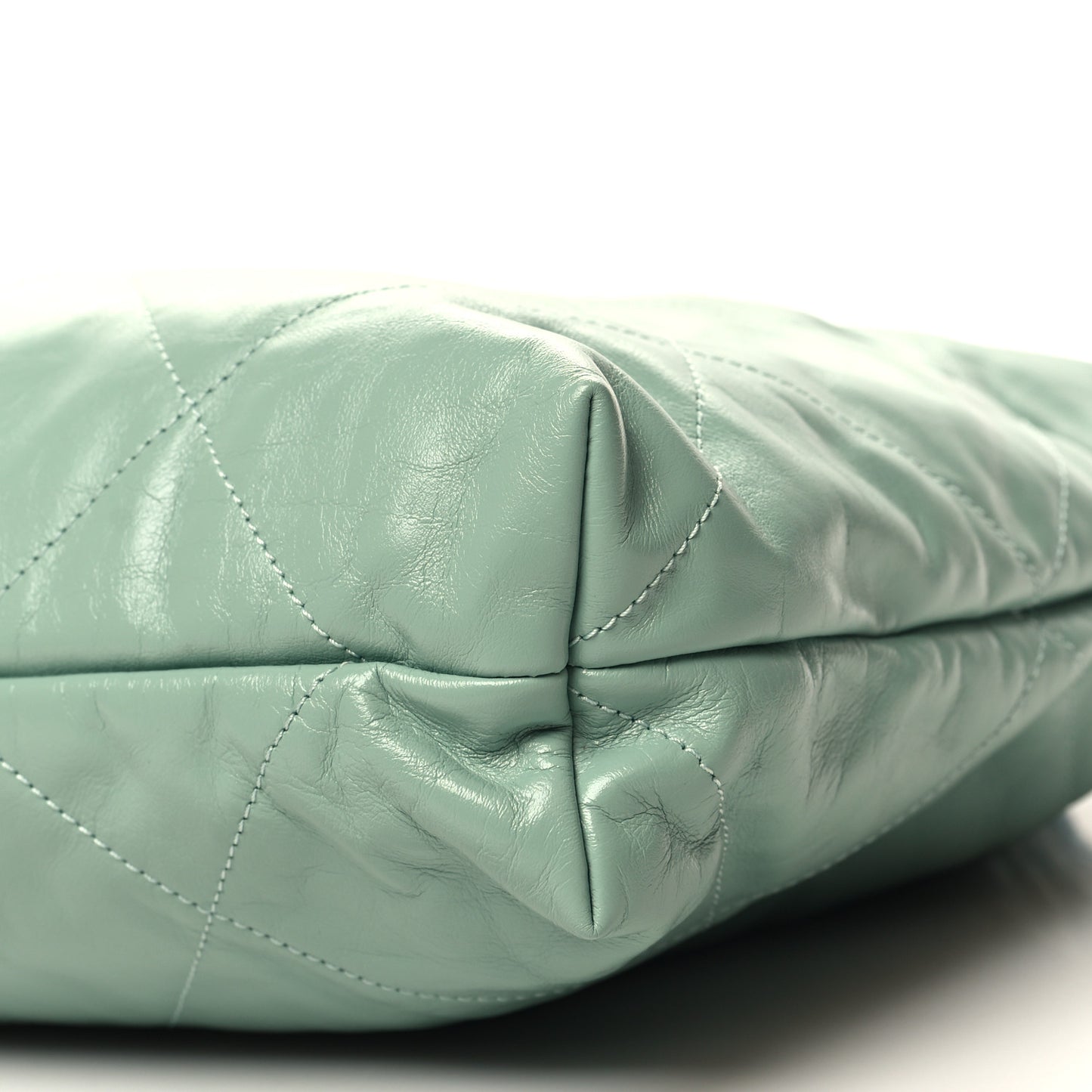 Shiny Calfskin Quilted Chanel 22 Light Green