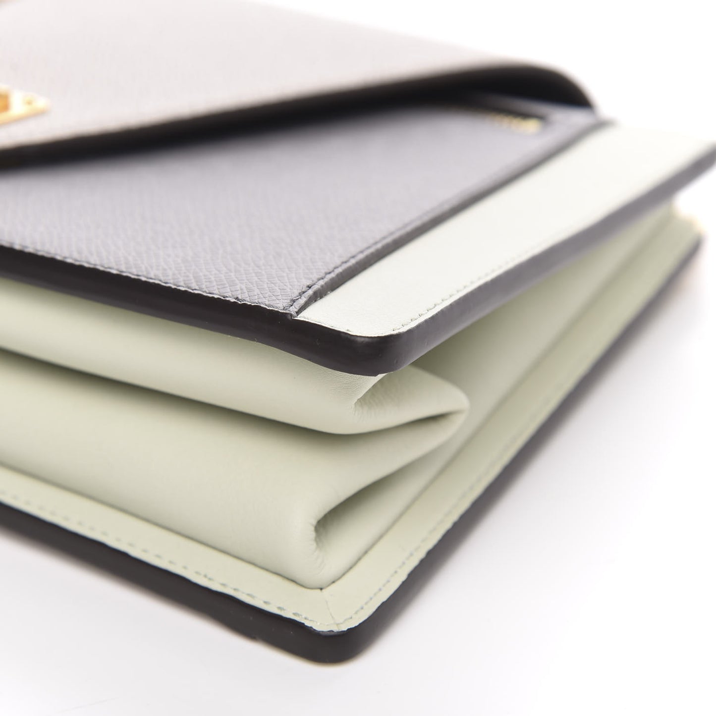 Taiga Trapeze Gray Pistachio Green