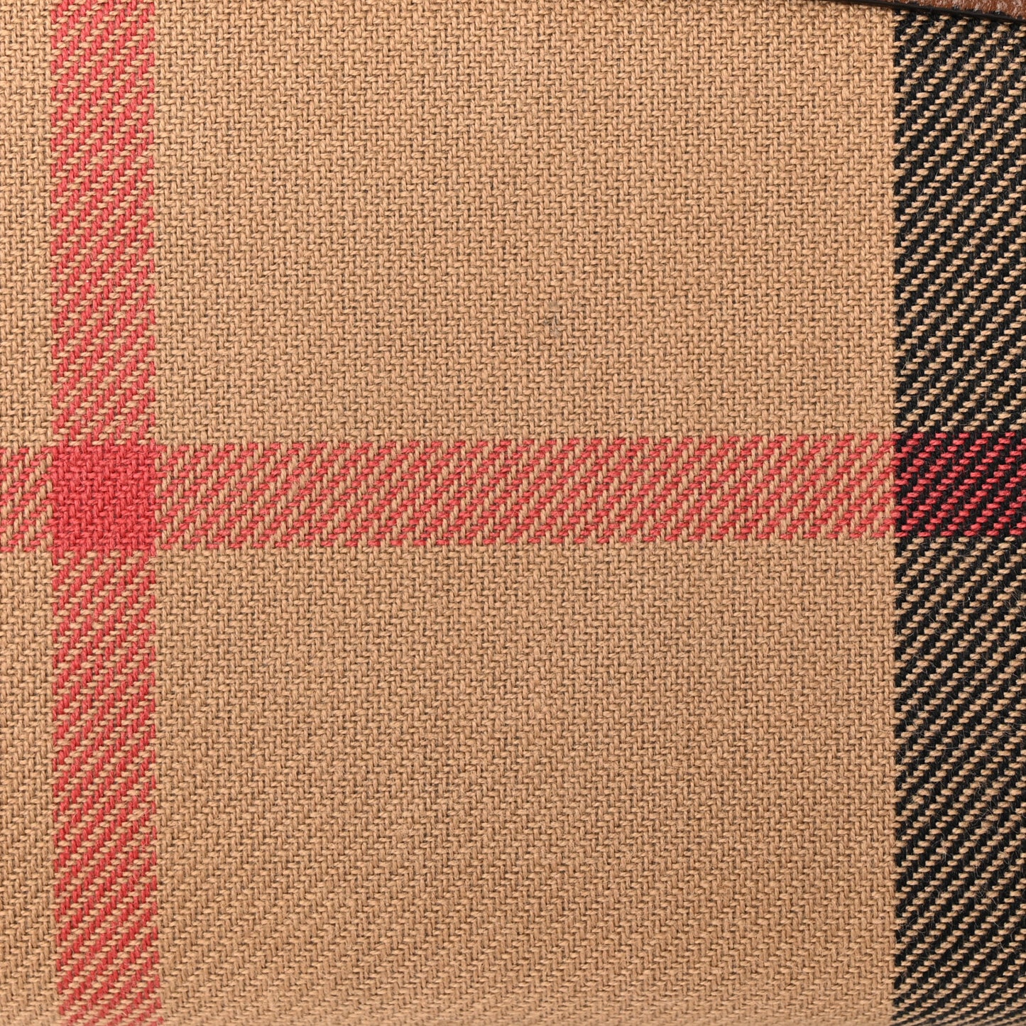 Derby Calfskin House Check Henley Wallet On Chain Tan