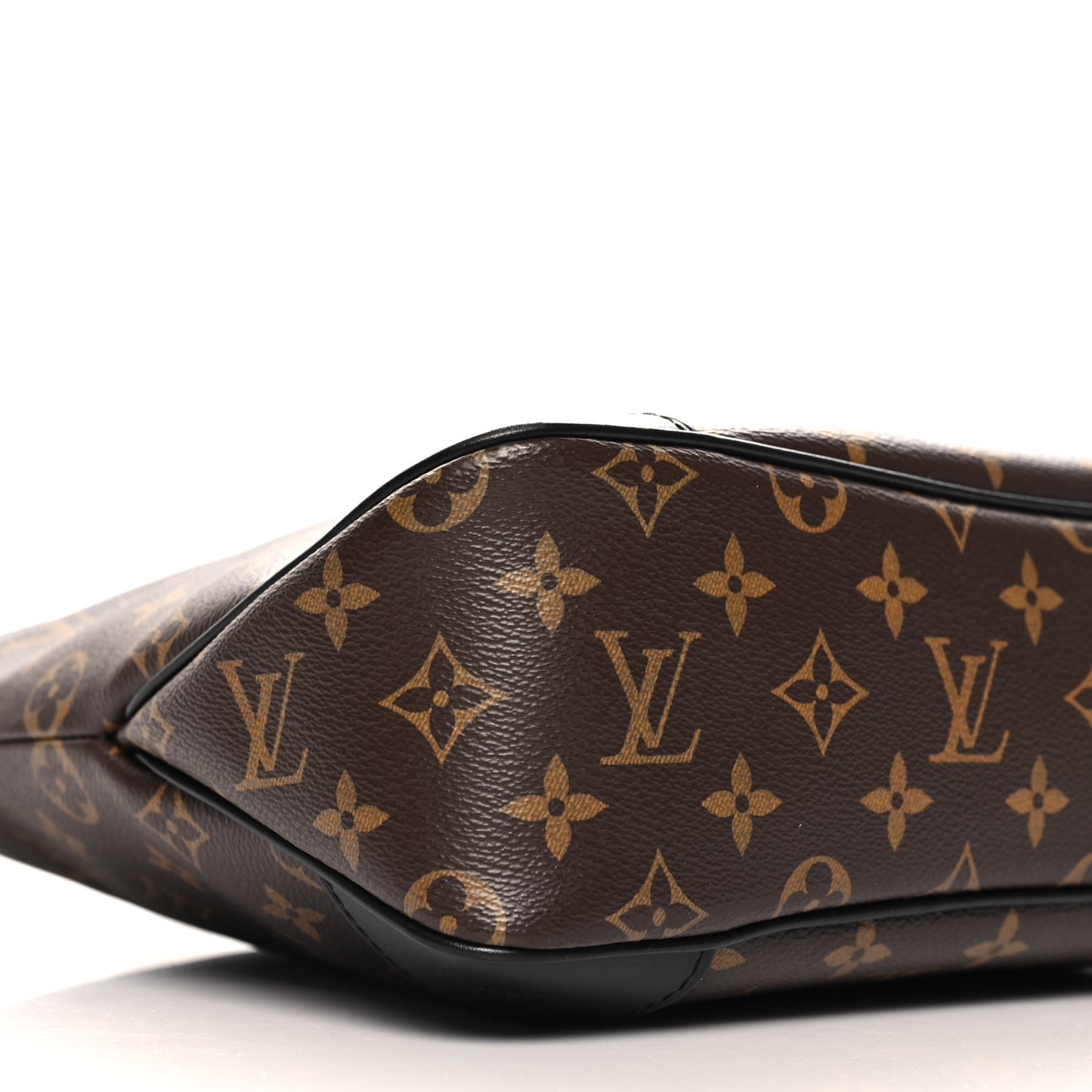 Monogram Odeon MM Black
