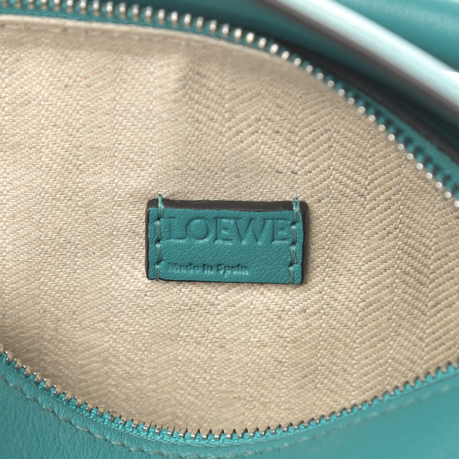 Loewe Calfskin Mini Puzzle Bag Emerald Green 6 of 11