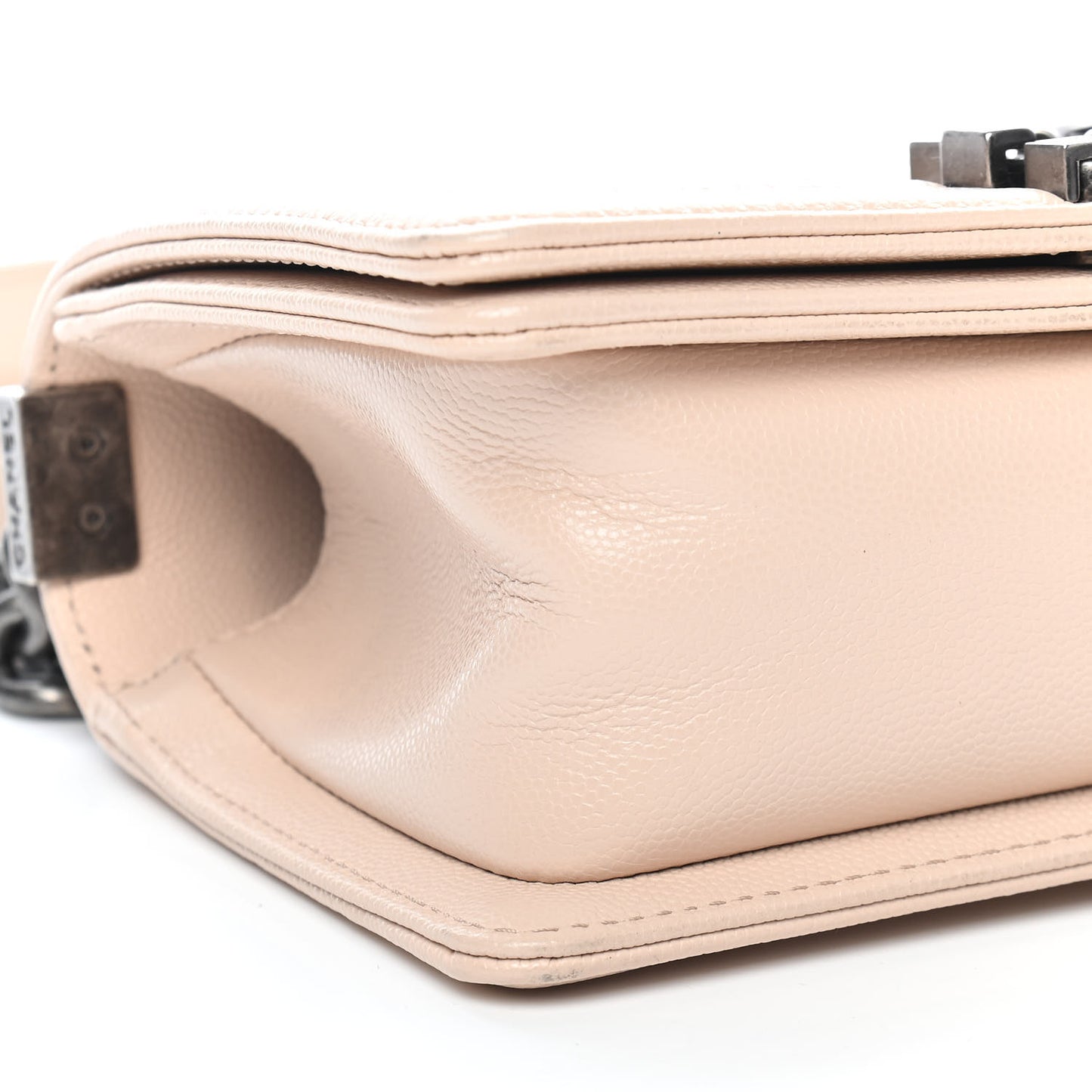 Caviar Chevron Quilted Small Boy Flap Light Beige