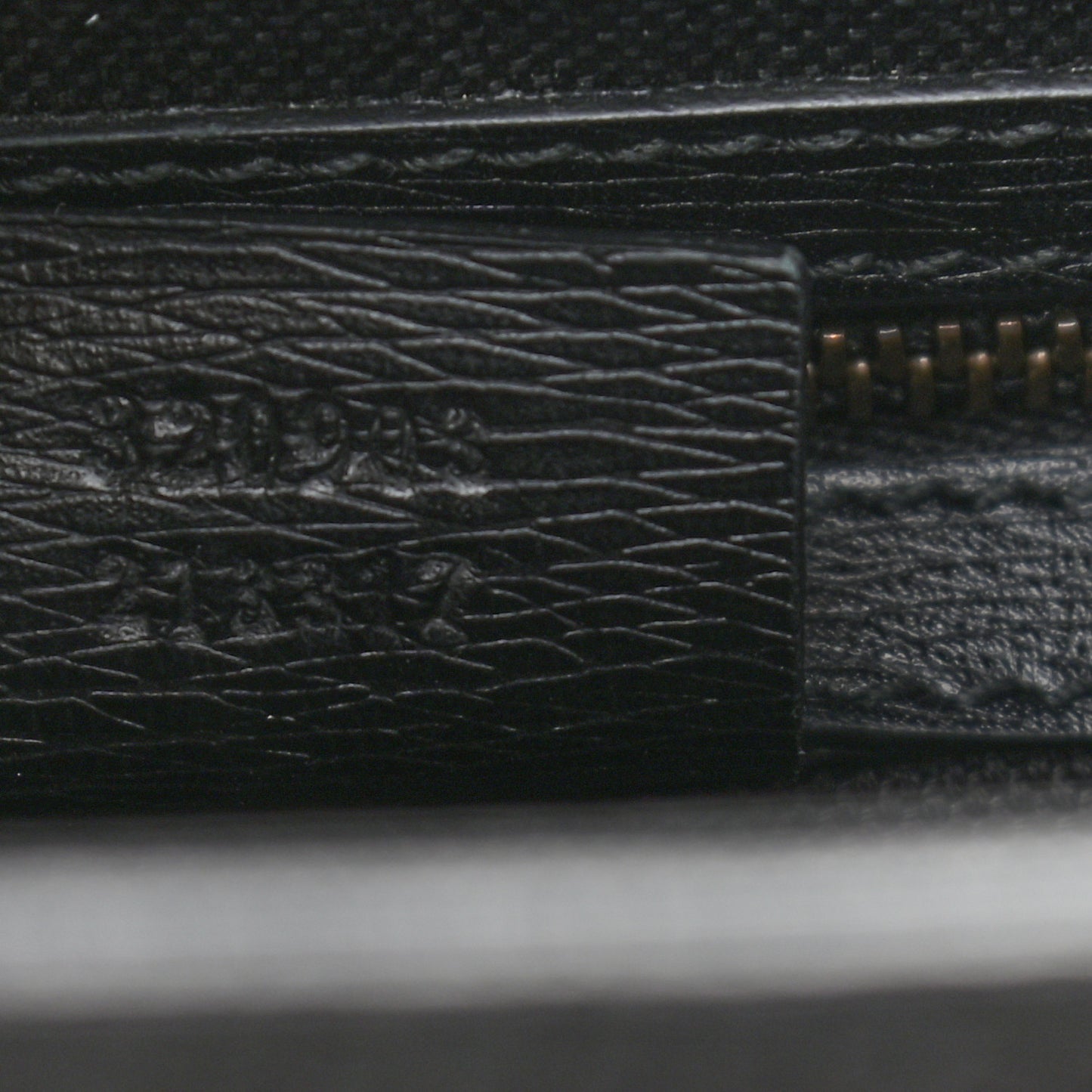 Textured Calfskin Large Bright Bit Tote Black
