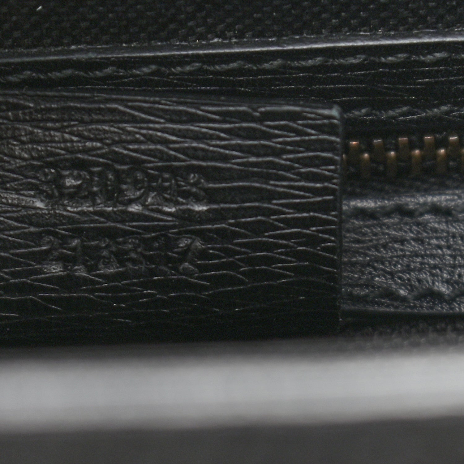 Gucci Textured Calfskin Large Bright Bit Tote Black 12 of 12