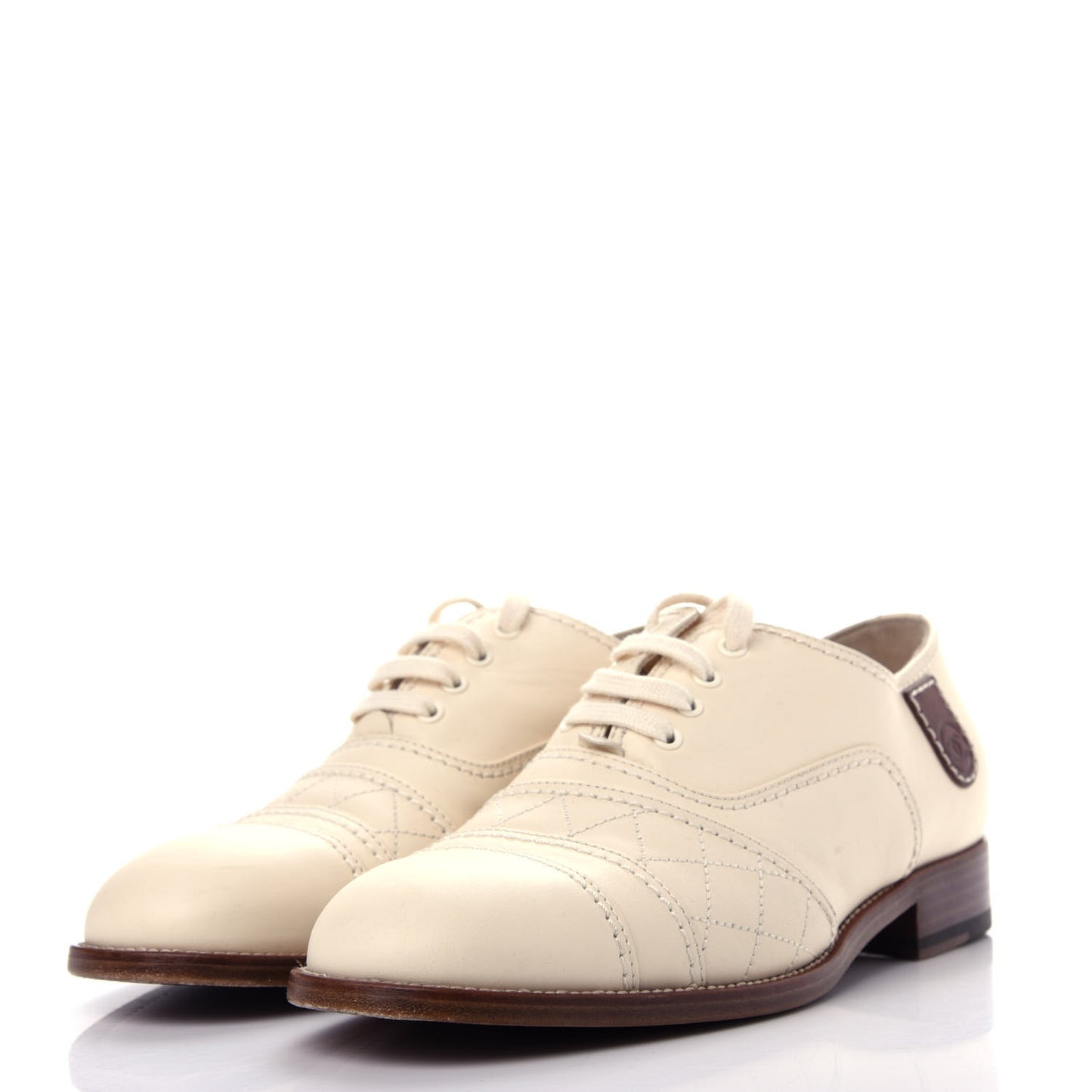 Calfskin Quilted CC Lace Up Oxfords 38 White