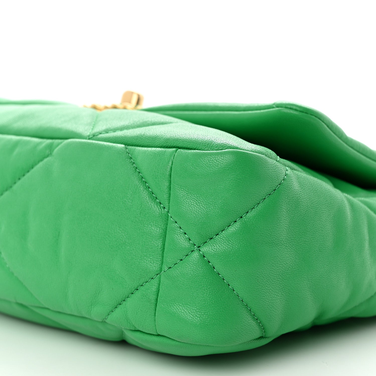 Chanel Lambskin Quilted Medium Chanel 19 Flap Green 10 of 11