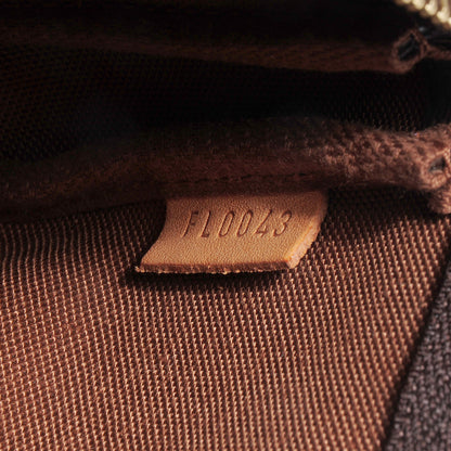 Louis Vuitton Monogram Petit Bucket 23 3 of 11
