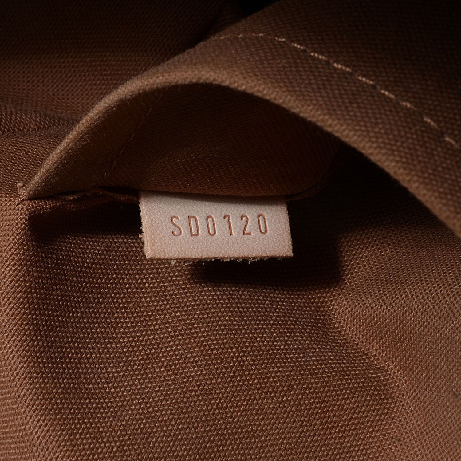 Louis Vuitton Monogram Tivoli GM 7 of 7