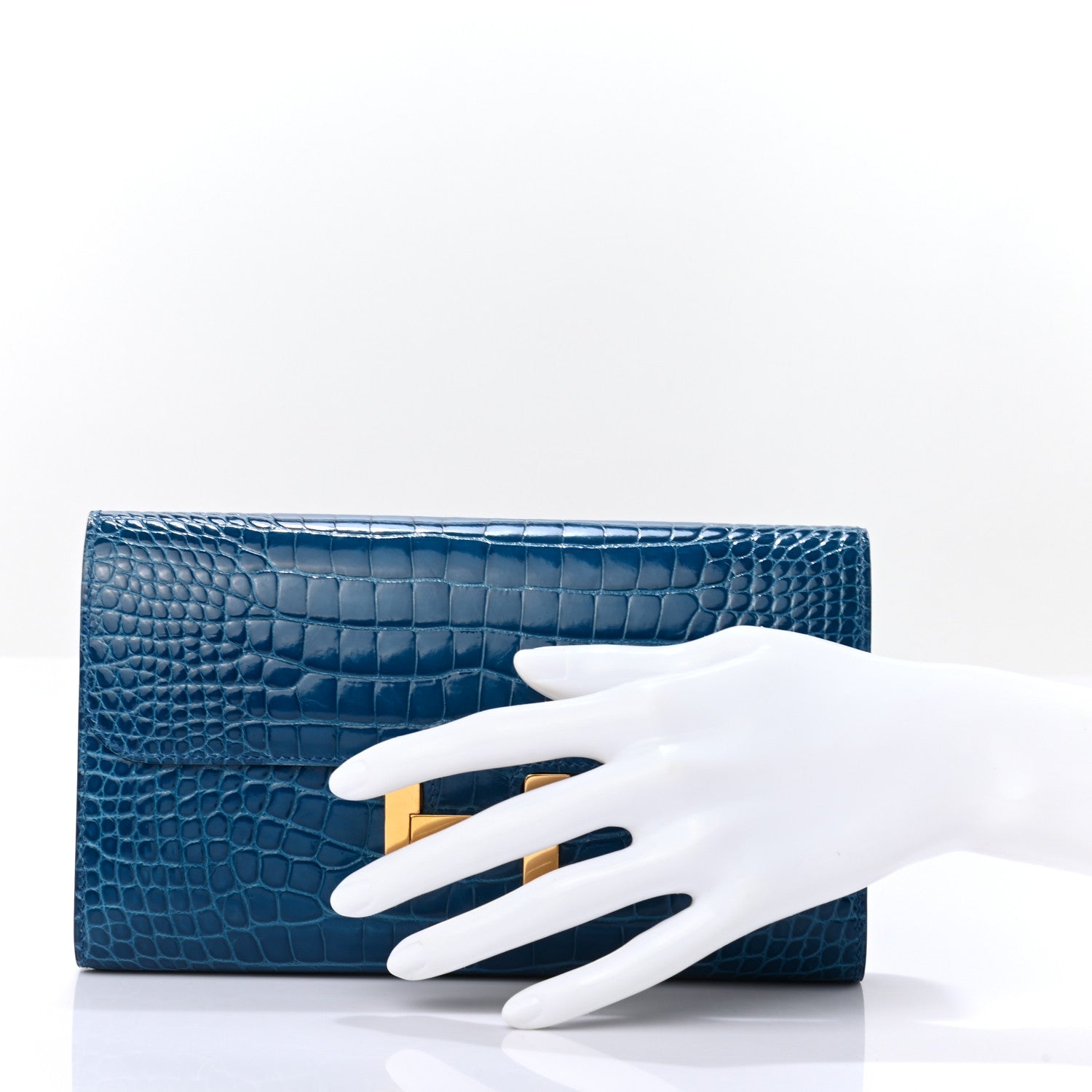 Hermes Shiny Alligator Constance Wallet Mykonos 2 of 9