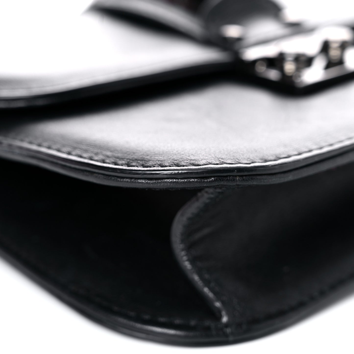 Vitello Small Glam Lock Rockstud Flap
