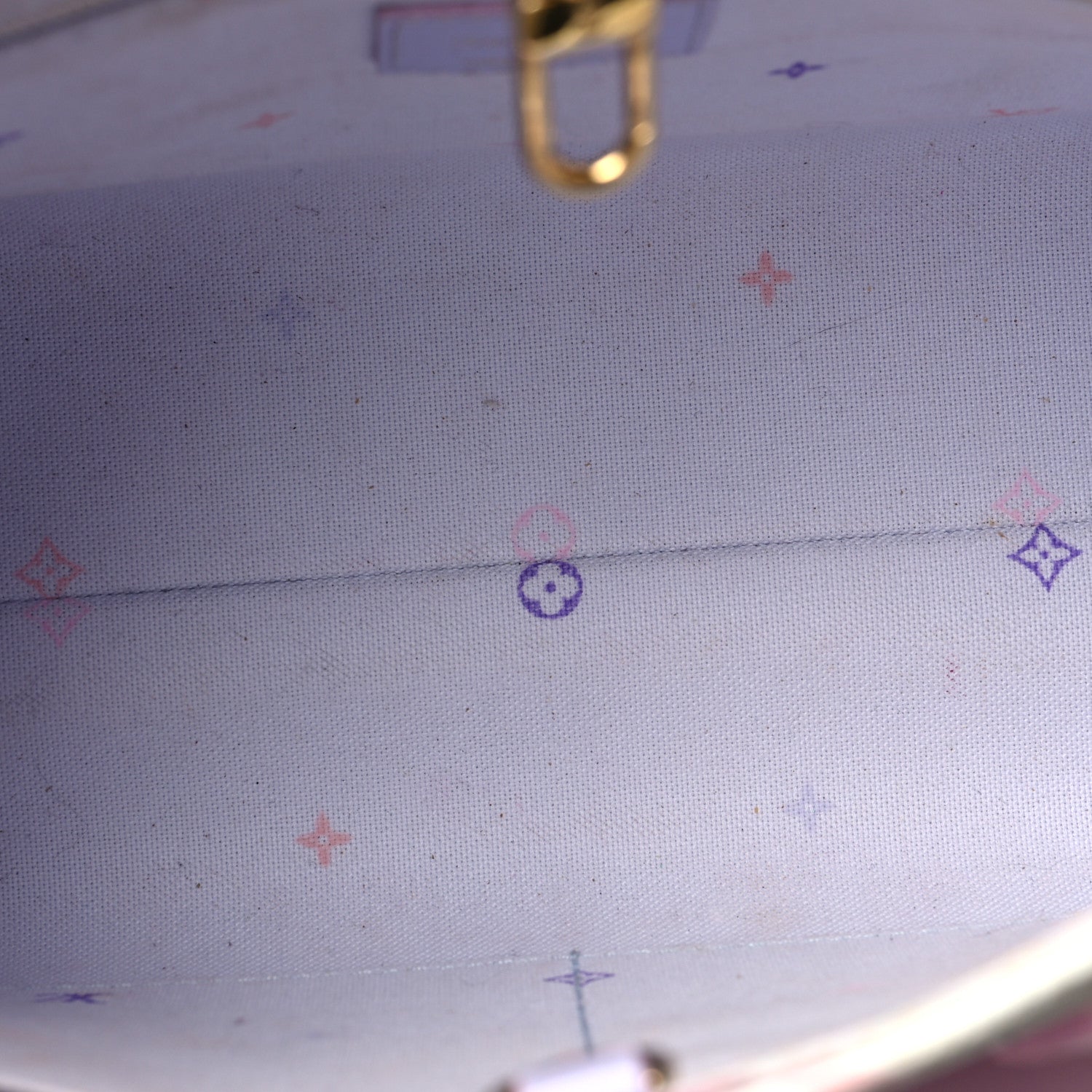Louis Vuitton Monogram Giant Spring In The City Onthego PM Sunrise Pastel 5 of 6