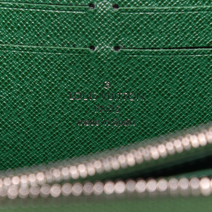 Louis Vuitton Epi Zippy Wallet Menthe 6 of 17