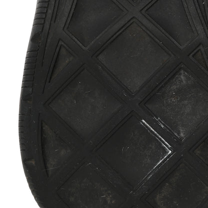 Chanel Velvet Calfskin Mixed Fibers CC Sneakers 36 Ivory Black 14 of 16