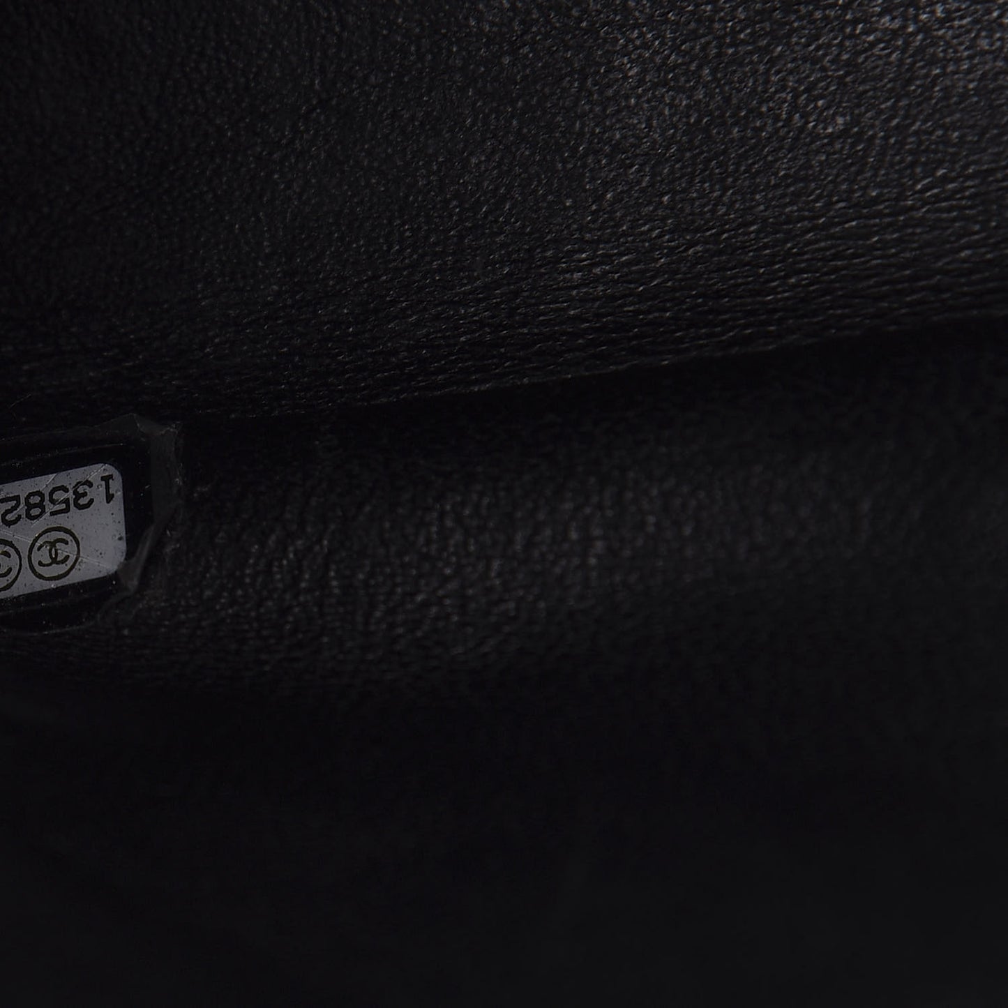 Caviar Quilted Jumbo Single Flap Black