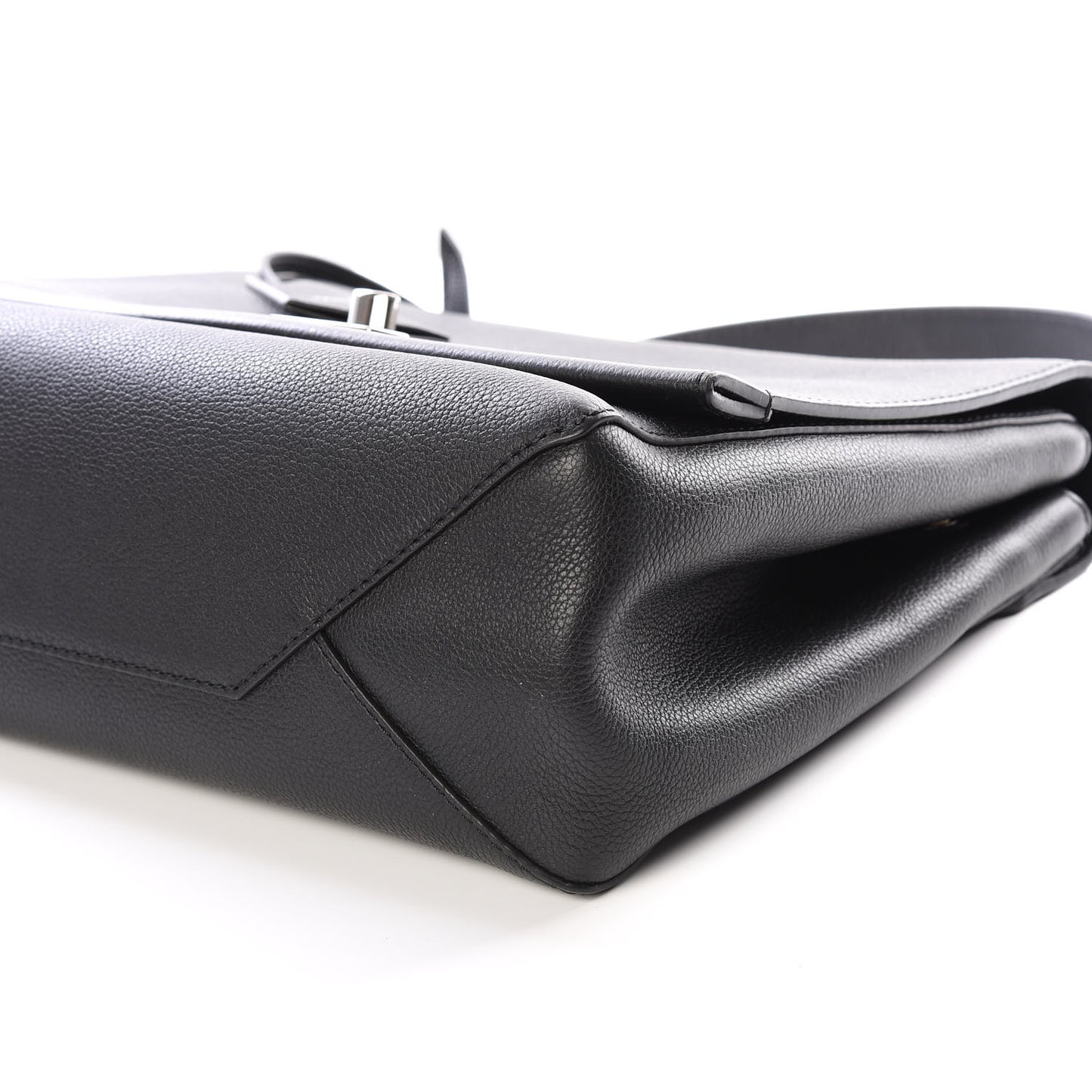 Soft Calfskin Lockme II Top Handle Black