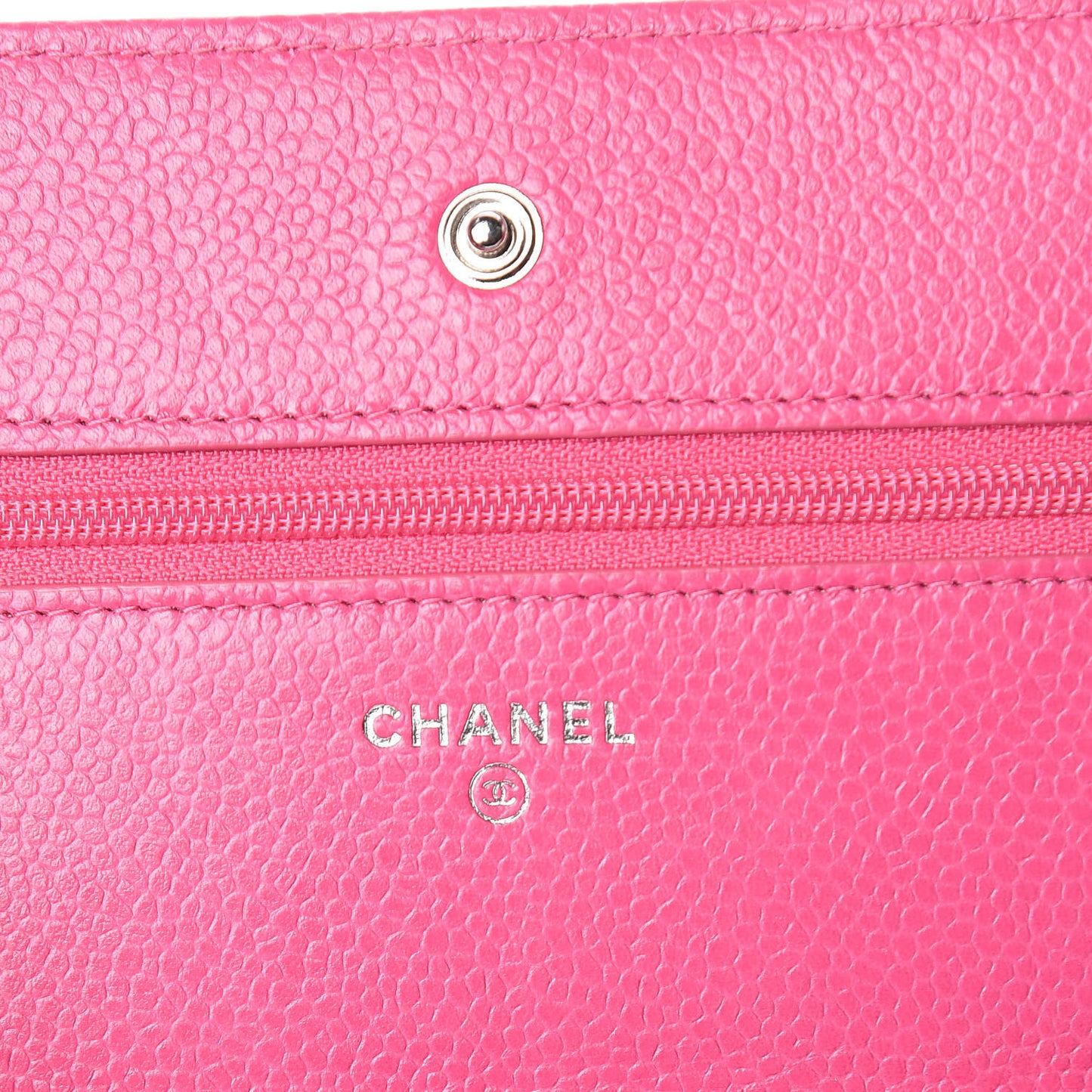 Caviar Quilted Wallet on Chain WOC Pink