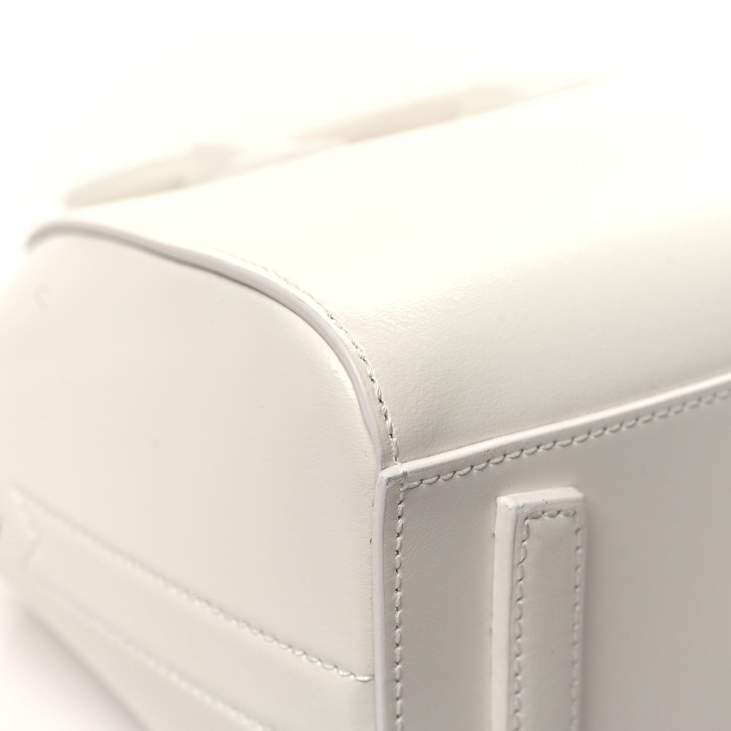 Shiny Lord Calfskin Mini Antigona Ivory