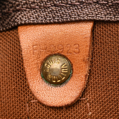 Louis Vuitton Monogram Keepall 60 11 of 32