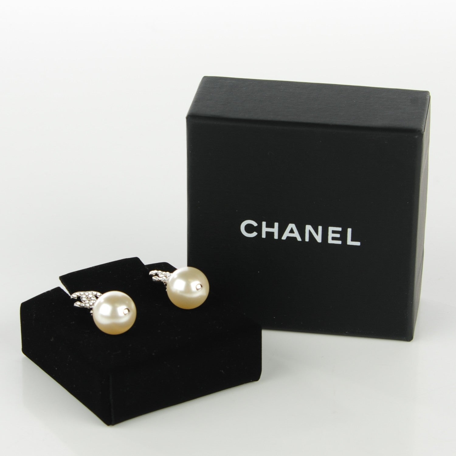 Chanel Crystal Pearl CC Drop Earrings Silver 3 of 5