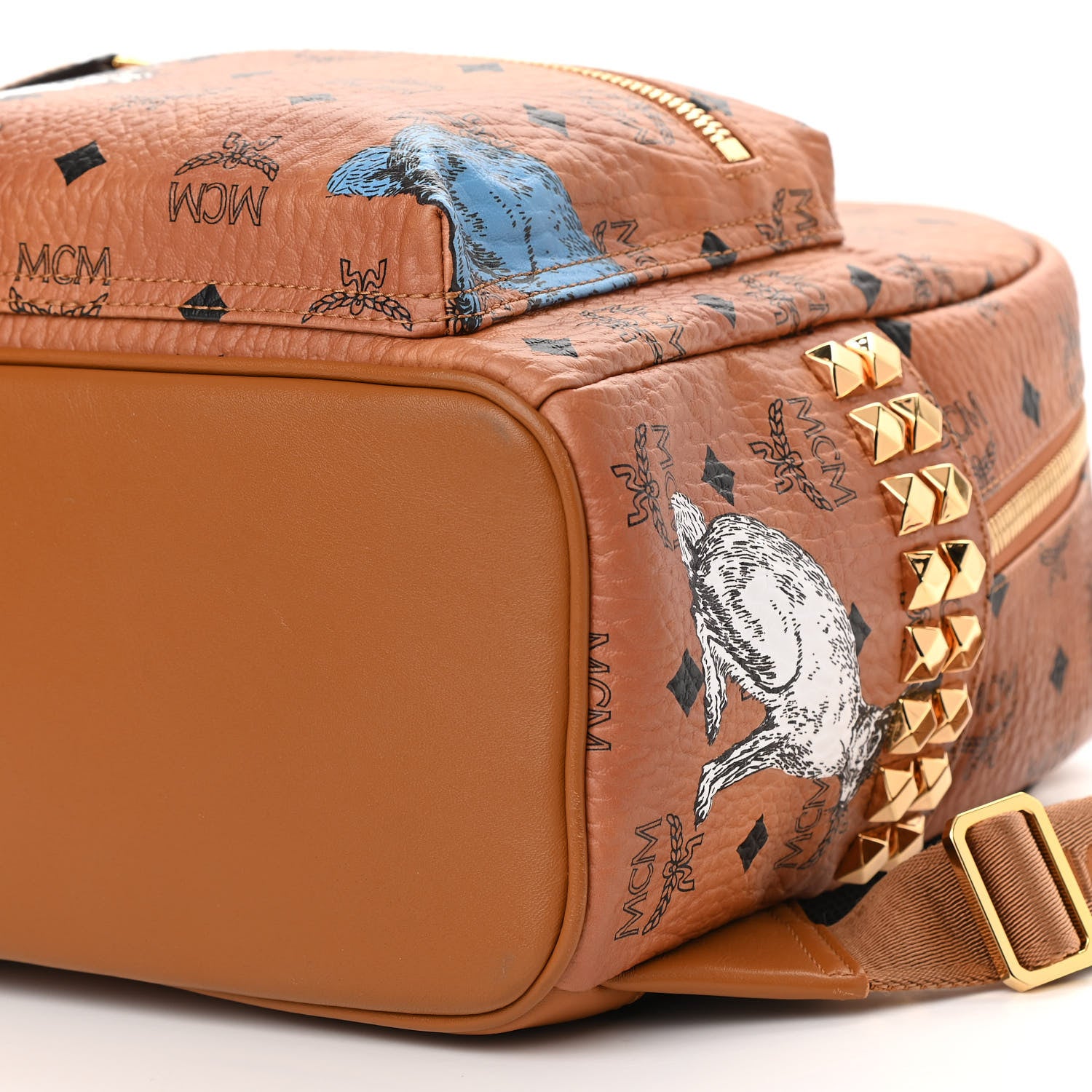 MCM Visetos Small Hide And Seek Rabbit Stark Backpack Cognac 8 of 9