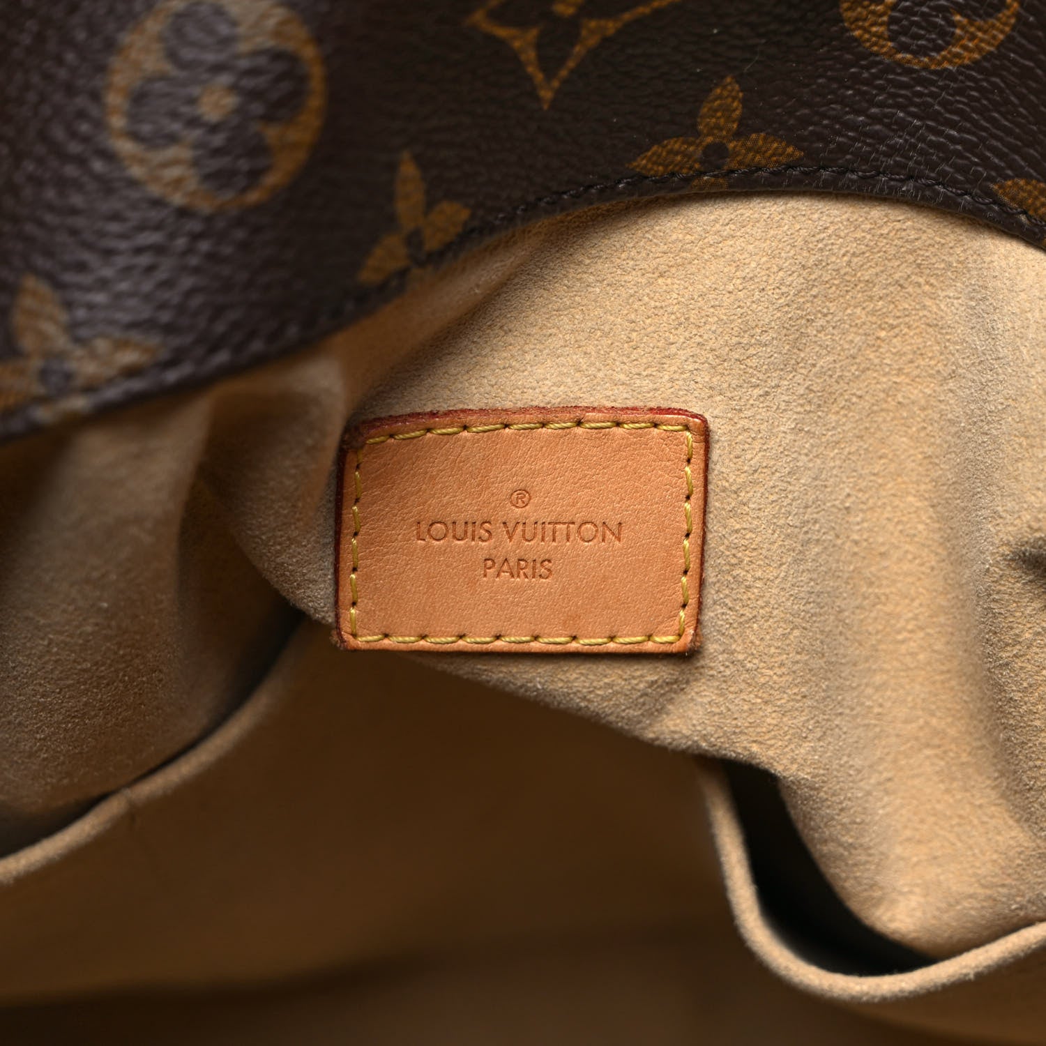 Louis Vuitton Monogram Artsy MM 6 of 14