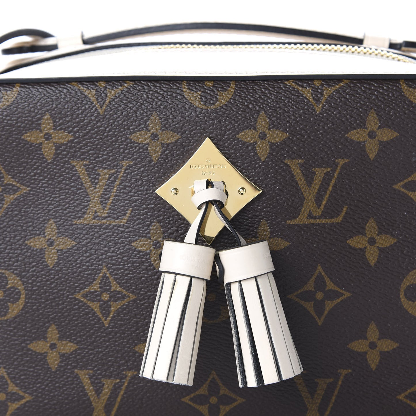 Monogram Saintonge Creme