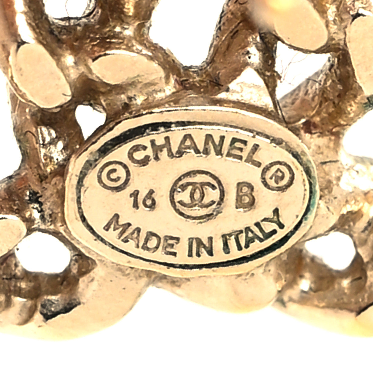 Chanel Metal Chain Link CC Earrings Gold 4 of 4