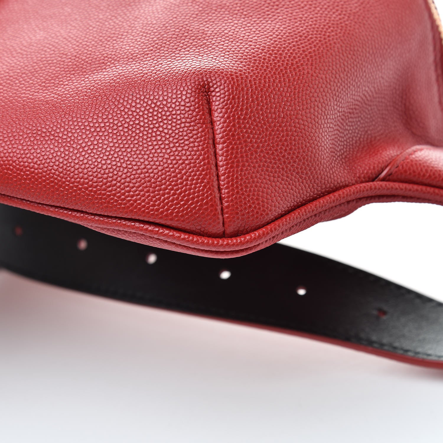 Saint Laurent Grain De Poudre Monogram Belt Bag Rouge Eros 10 of 10