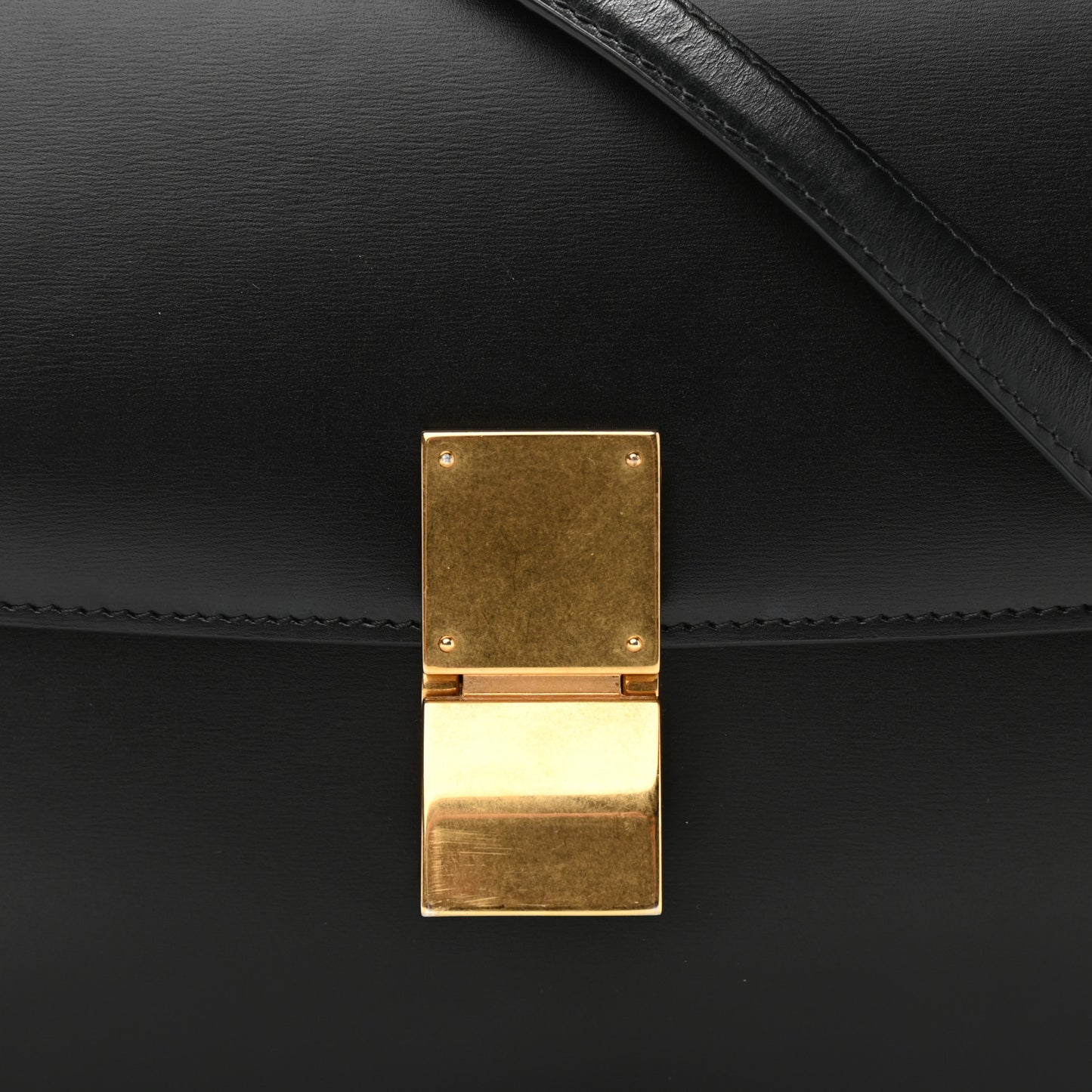 Box Calfskin Medium Classic Box Flap Bag Black