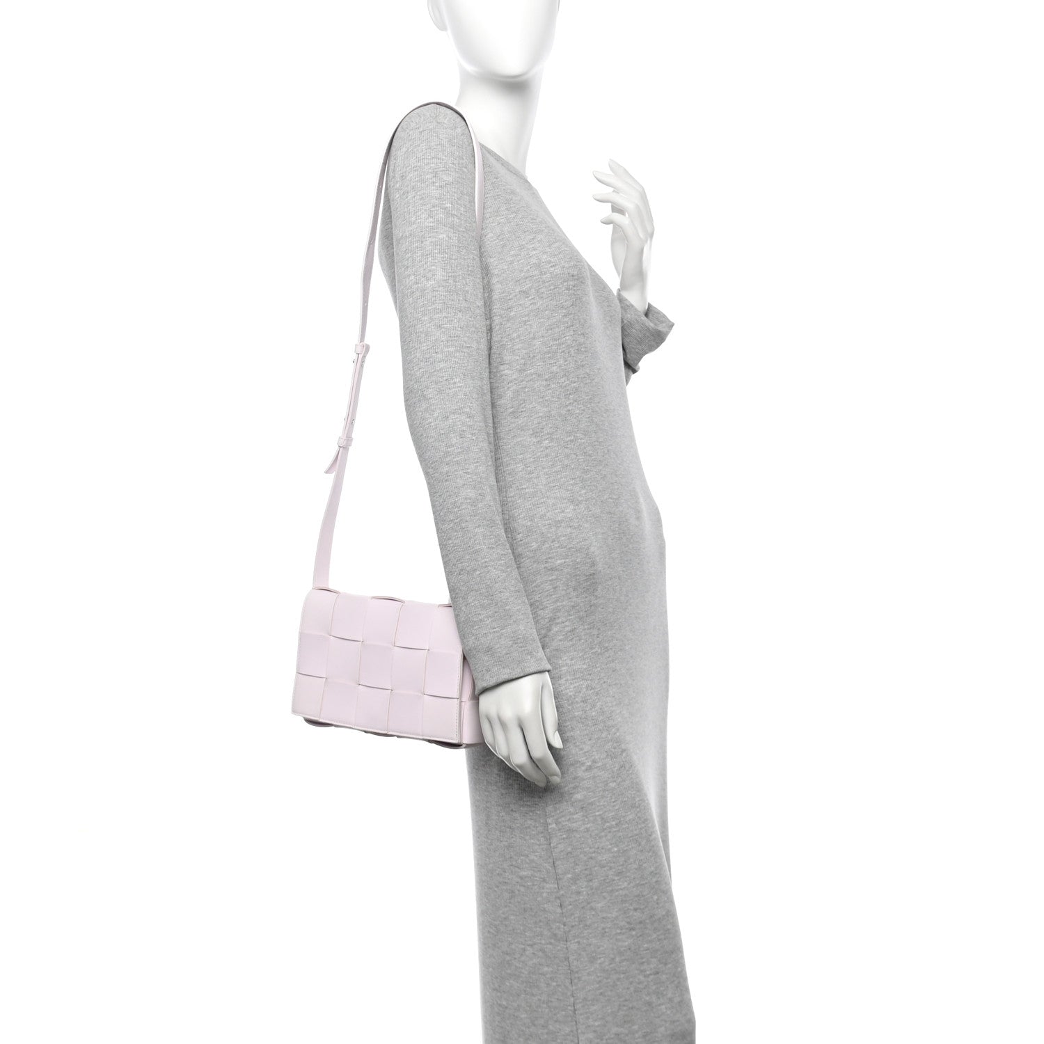 Bottega Veneta Lambskin Maxi Intrecciato Cassette Crossbody Bag Bliss Washed 2 of 12