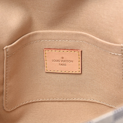 Louis Vuitton Damier Azur Favorite MM 5 of 10