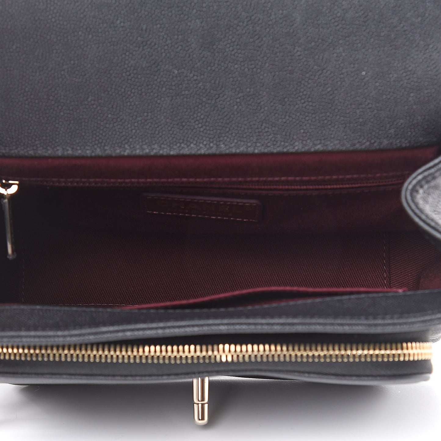 Caviar Quilted Medium Business Affinity Flap Black