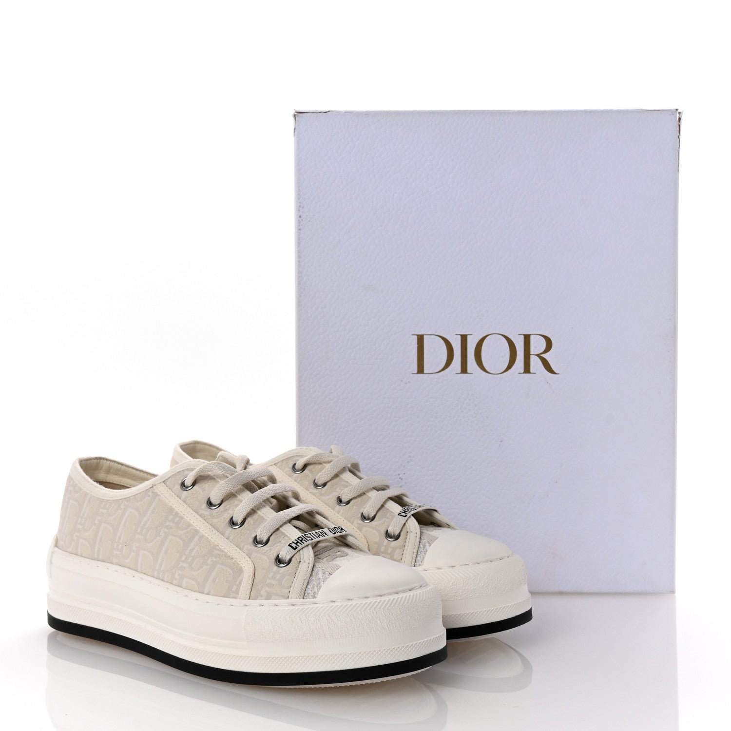 Christian Dior Calfskin Oblique Walk'N 'Dior Low Top Sneakers 38 White Black 9 of 9