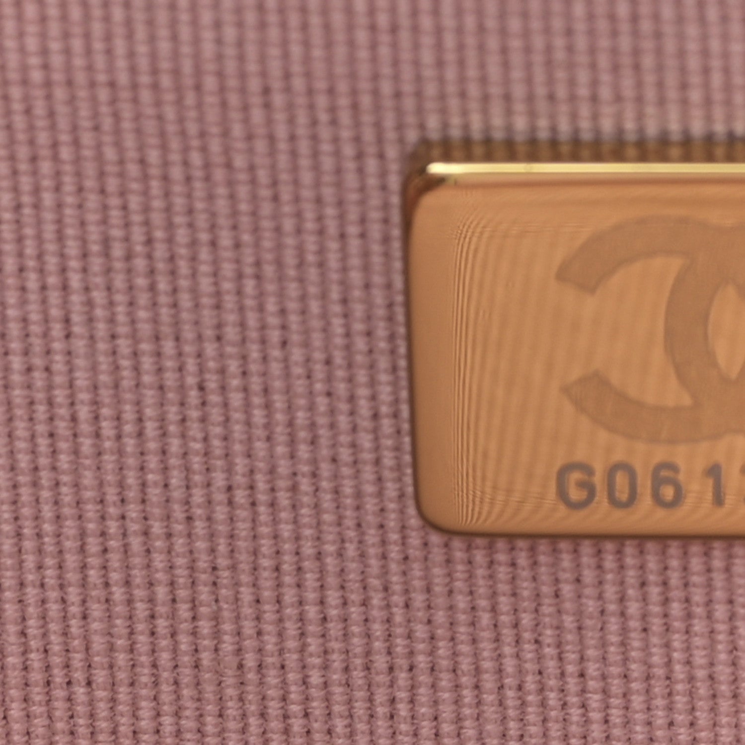 Chanel Shiny Caviar Enamel Quilted CC Wallet On Chain WOC Pink 8 of 10