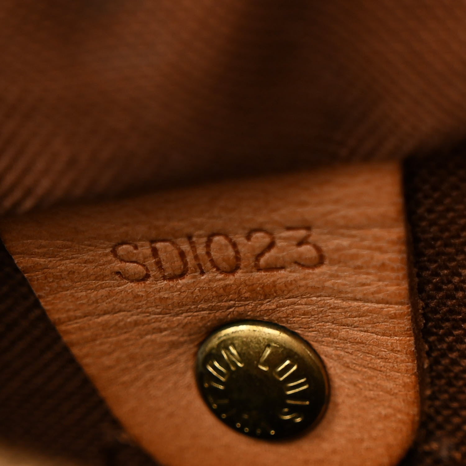 Louis Vuitton Monogram Speedy 25 7 of 13