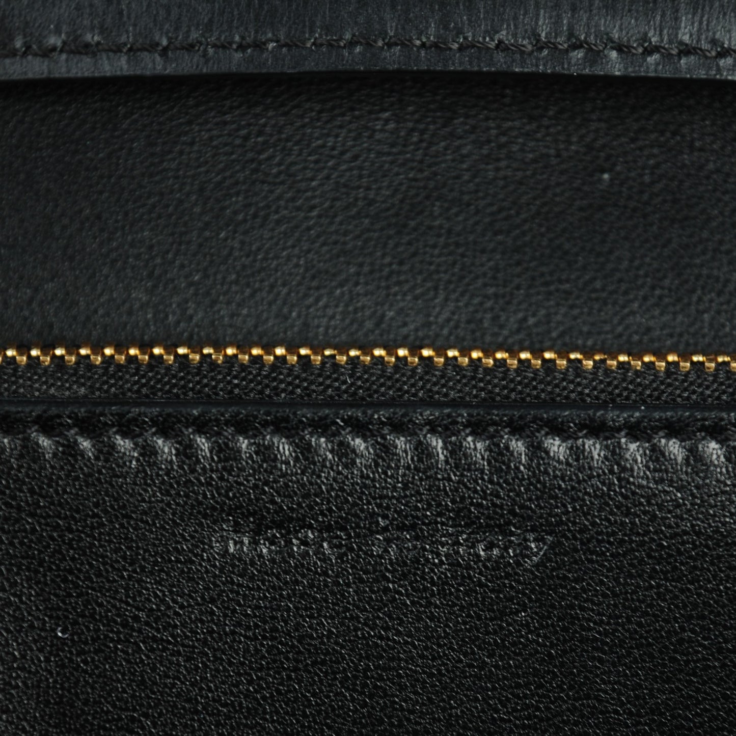 Box Calfskin Medium Classic Box Flap Bag Black