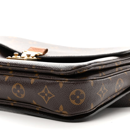 Louis Vuitton Monogram Pochette Metis 8 of 15